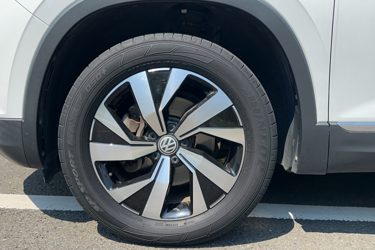 大众 探岳 2020款 330TSI 两驱豪华智联版车身外观6008