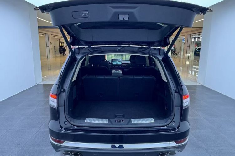 林肯 飞行家 2020款 3.0T V6 四驱尊享版中控内饰7009