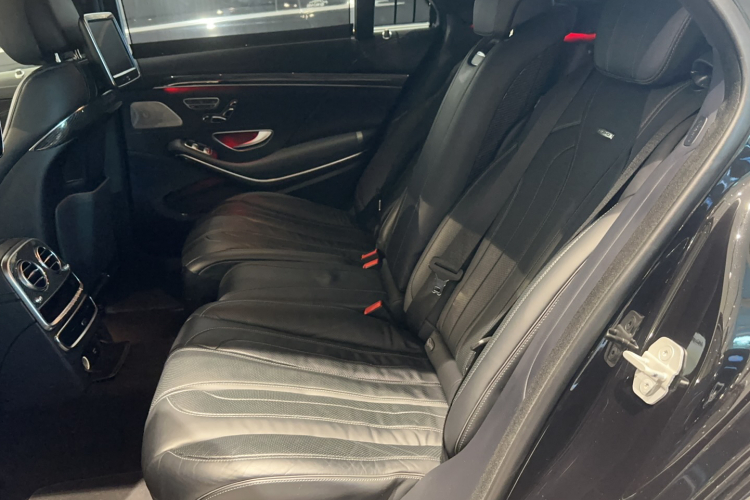 奔驰S级AMG 2016款 AMG S 63 L 4MATIC中控内饰7001