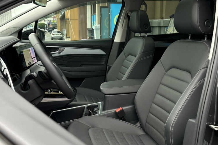 大众 揽境 2024款 380TSI 四驱豪华佳境版Pro 6座中控内饰7005