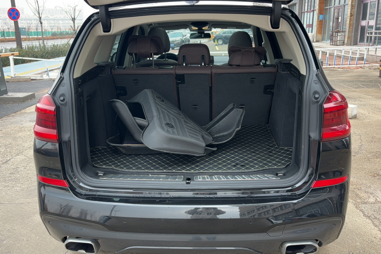 宝马X3 2021款 改款 xDrive25i M运动套装局部细节23