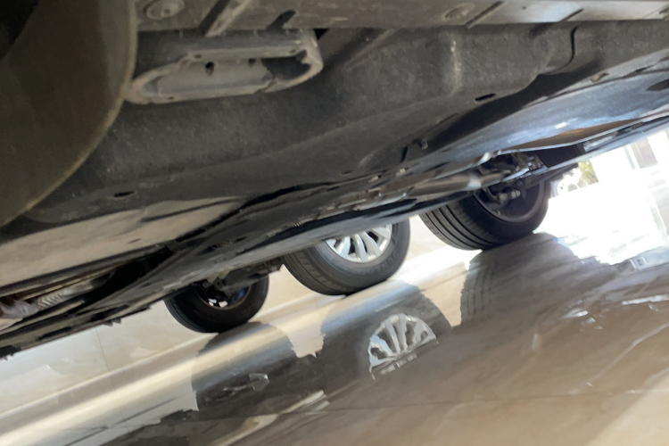 保时捷 2025款 Cayenne 3.0T局部细节9001