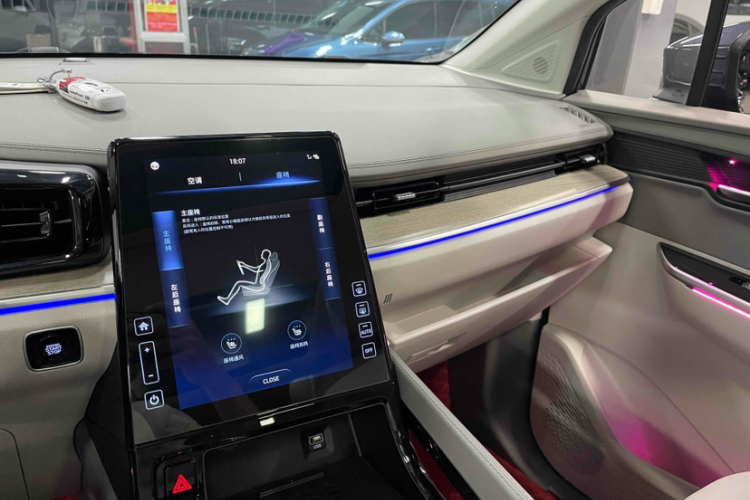 现代 库斯途 2021款 380TGDi 智爱旗舰版 TOP Premium中控内饰7005