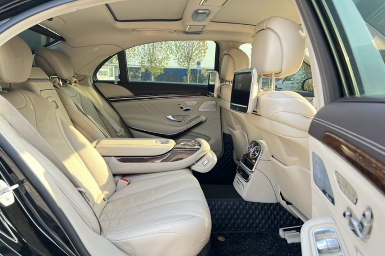 奔驰S级 2014款 S 400 L HYBRID中控内饰7006