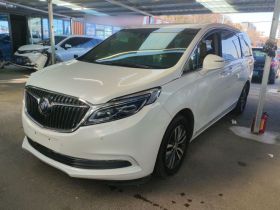 别克GL8 2017款 ES 28T 旗舰型 国V