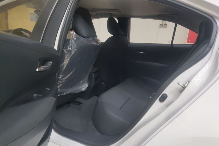 丰田 卡罗拉 2024款 1.2T 精英版中控内饰7006