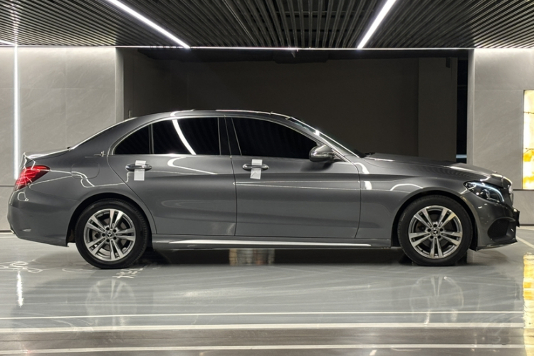 奔驰C级 2018款 C 200 L 运动版车身外观6003