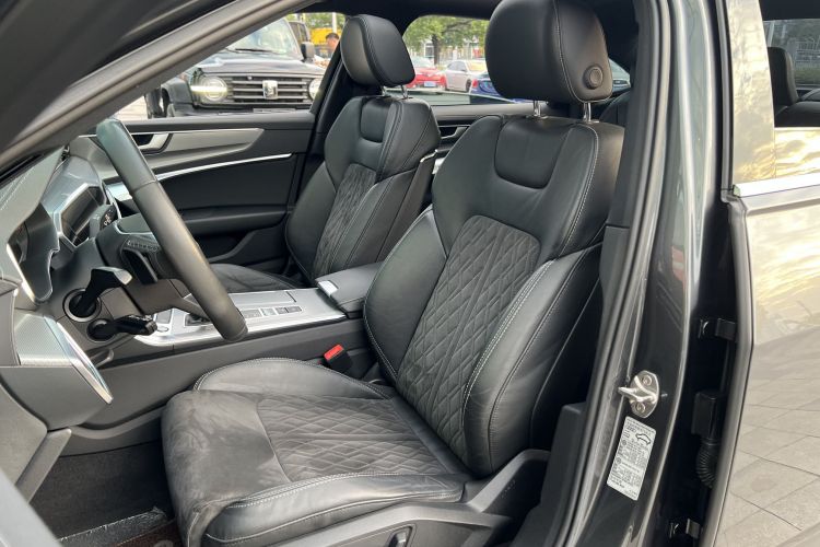 奥迪A6L 2021款 45 TFSI 臻选动感型局部细节19