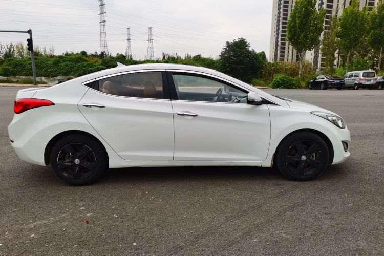 现代 朗动 2012款 1.6L 自动领先型车身外观6002