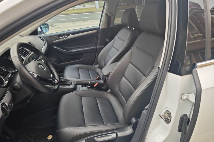 大众 速腾 2018款 1.6L 自动舒适型中控内饰7005