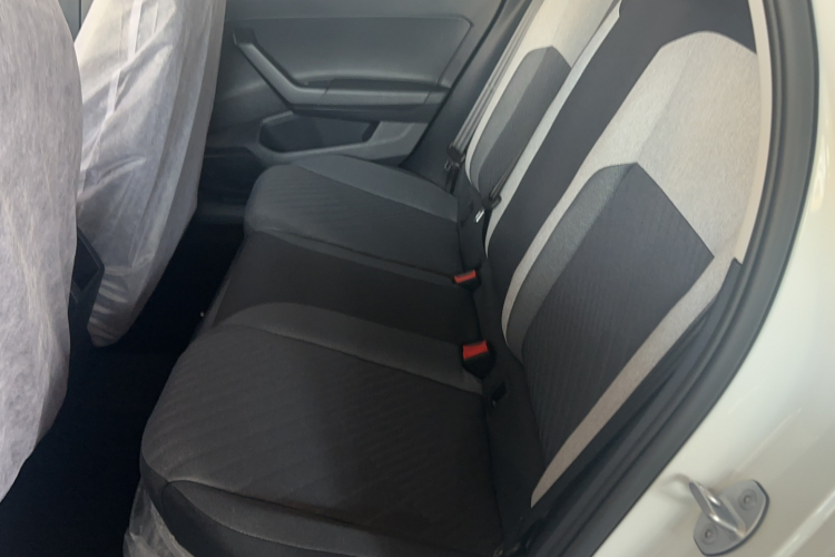 大众 朗逸 2025款 新锐 1.5L 出众新逸版中控内饰7002