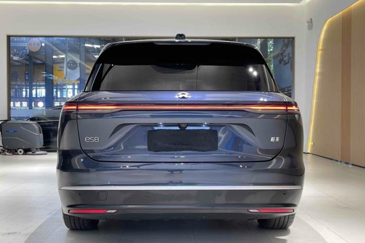 蔚来ES8 2024款 75kWh车身外观6008