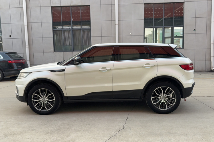 陆风X7 2018款 劲越 1.5T 全景尊贵型车身外观6008