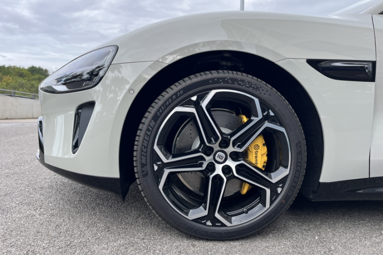 小米汽车 小米SU7 2024款 后驱长续航智驾版车身外观6006