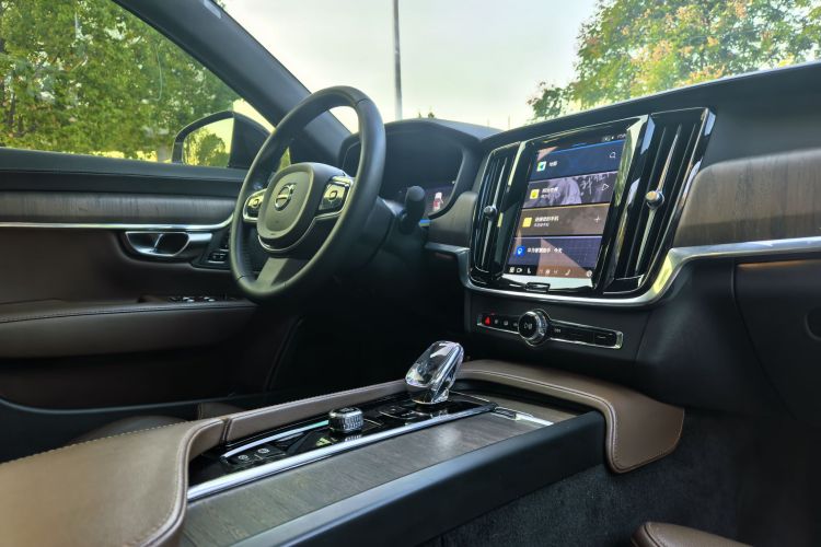 沃尔沃S90 2024款 B5 智远豪华版局部细节18