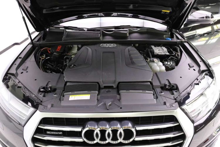 奥迪Q7 2016款 40 TFSI S line运动型中控内饰7007