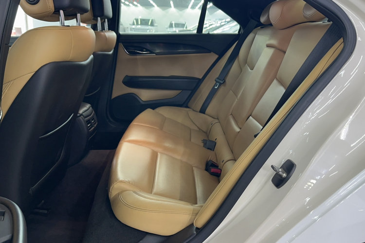 凯迪拉克ATS(进口) 2014款 28T 舒适型中控内饰7001