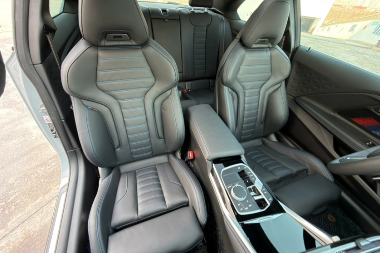 宝马2系(进口) 2023款 M240i中控内饰7010