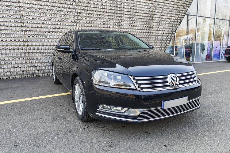 大众 迈腾 2015款 1.8TSI 领先型车身外观6002