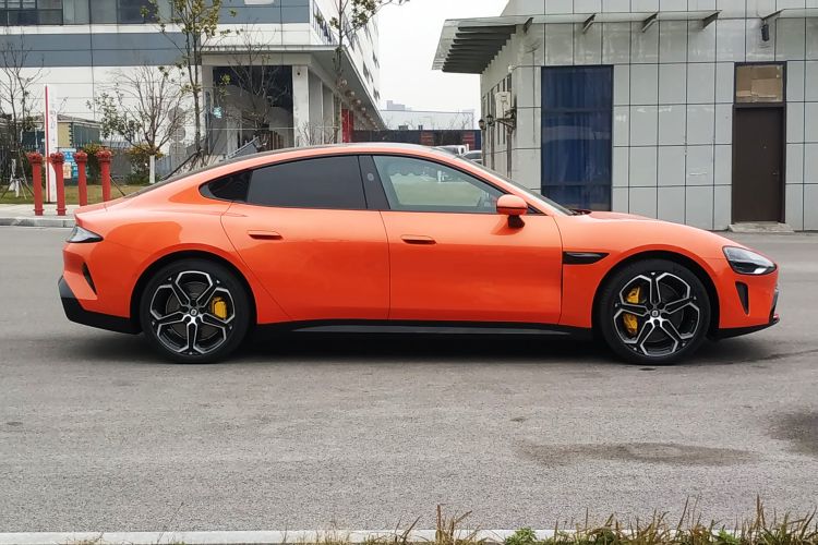 小米汽车 小米SU7 2024款 后驱超长续航高阶智驾Pro版车身外观6008