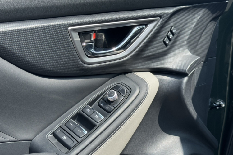 斯巴鲁 森林人 2024款 2.5i AWD 尊贵版EyeSight中控内饰7002