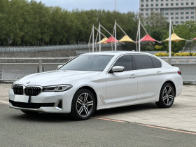 宝马5系 2021款 530Li xDrive 豪华套装
