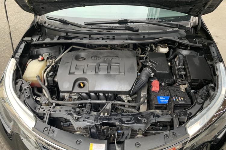 丰田 雷凌 2016款 1.6G CVT精英版中控内饰7006