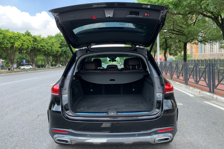 奔驰GLE 2023款 GLE 350 4MATIC 时尚型车身外观6014