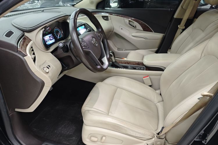 别克 君越 2013款 2.4L SIDI领先舒适型中控内饰7001