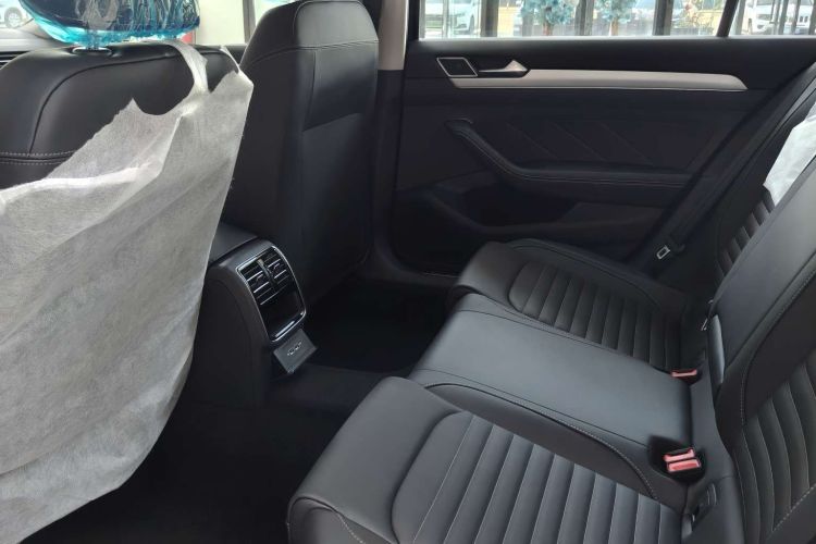 大众 迈腾 2025款 众享款 280TSI DSG舒适型中控内饰7003