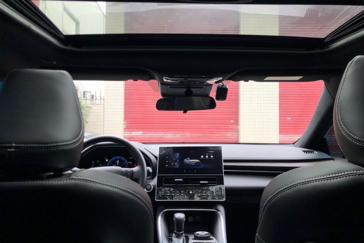 丰田 亚洲龙 2024款 2.0L 进取版中控内饰7006