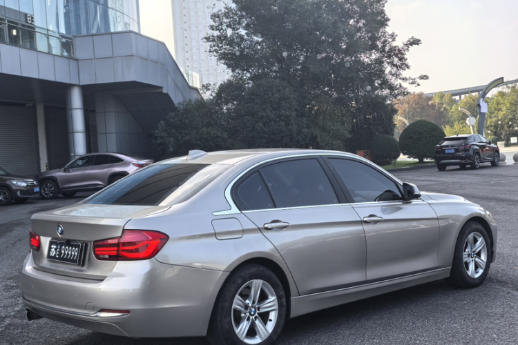 宝马3系 2016款 316Li 时尚型车身外观6002