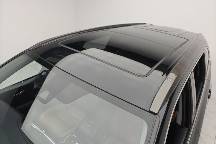 丰田 汉兰达 2018款 2.0T 四驱骑士版 7座 国VI局部细节57