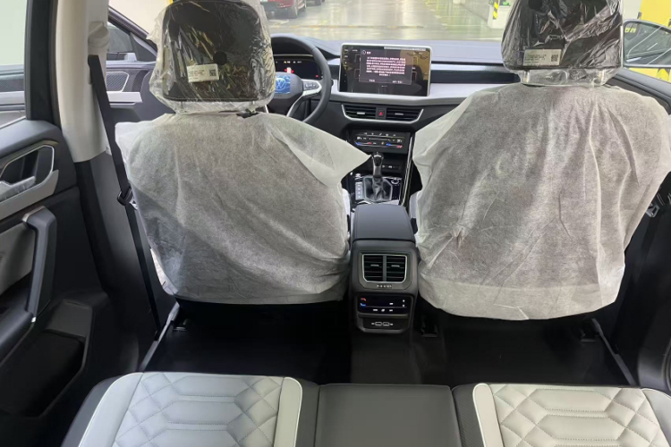 大众 探岳 2025款 众享款 300TSI中控内饰7004