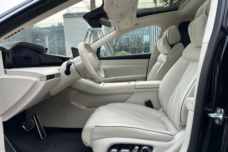 鸿蒙智行 享界S9 2024款 纯电 Max 后驱长航版中控内饰7003