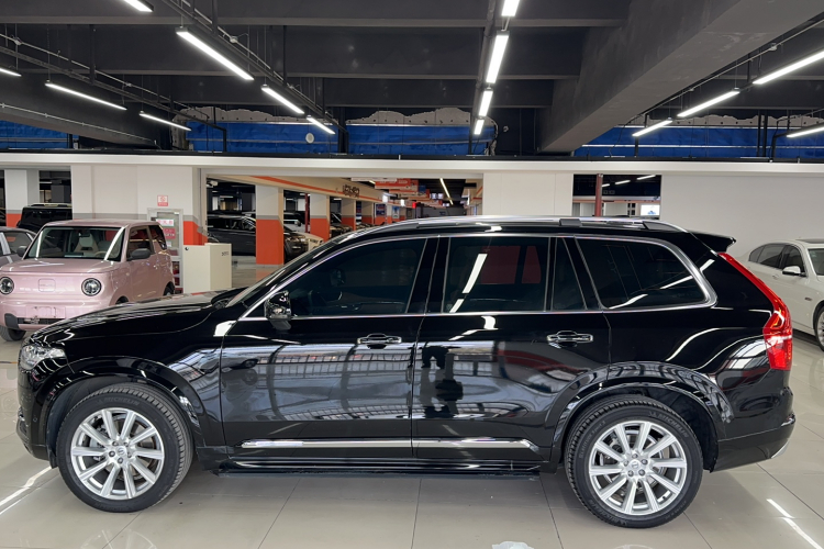 沃尔沃XC90 2018款 T6 智雅版 7座车身外观6006