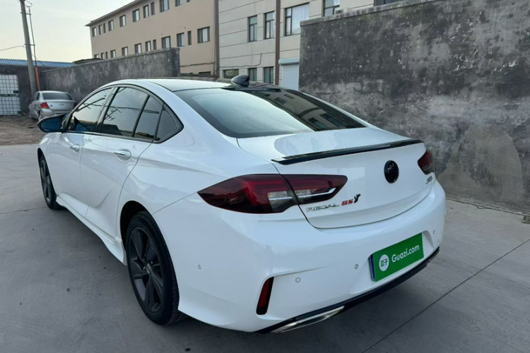 别克 君威 2017款 GS 28T 豪华型车身外观6001