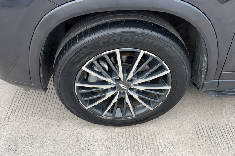 奇瑞 瑞虎8 PLUS鲲鹏e+ 2022款 PHEV 1.5T风范e+车身外观6002