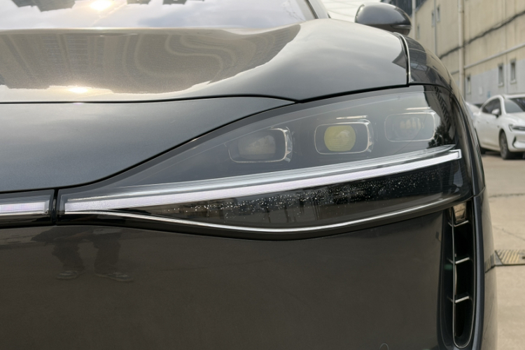 鸿蒙智行 享界S9 2024款 纯电 Ultra 四驱旗舰版局部细节36