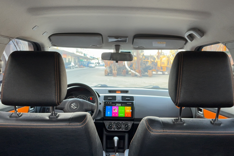 铃木 雨燕 2016款 1.5L 自动时尚型酷玩版局部细节22