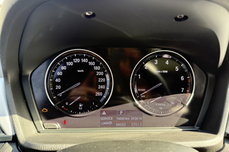 宝马X1 2018款 sDrive18Li 时尚型中控内饰15