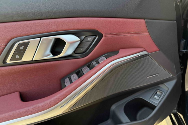 宝马3系 2023款 325Li M运动曜夜套装中控内饰7007