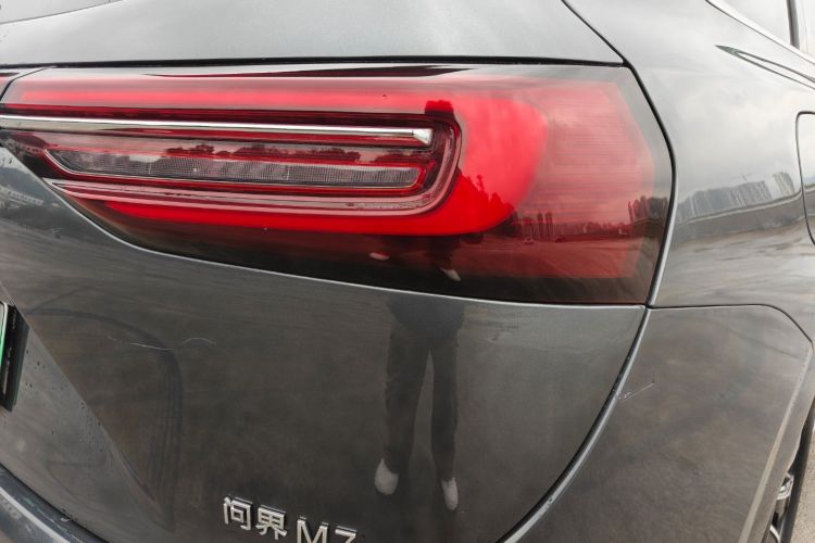 鸿蒙智行 问界M7 2022款 1.5T 后驱舒适版车身外观6010