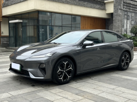 深蓝汽车 深蓝L07 2024款 230Max乾崑智驾ADS SE增程版