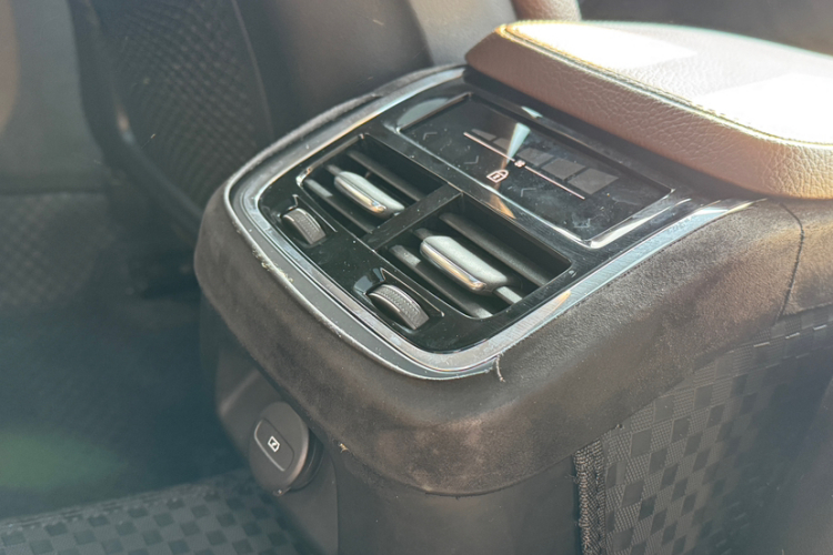 沃尔沃V90 2021款 Cross Country B5 AWD 智远版中控内饰7009