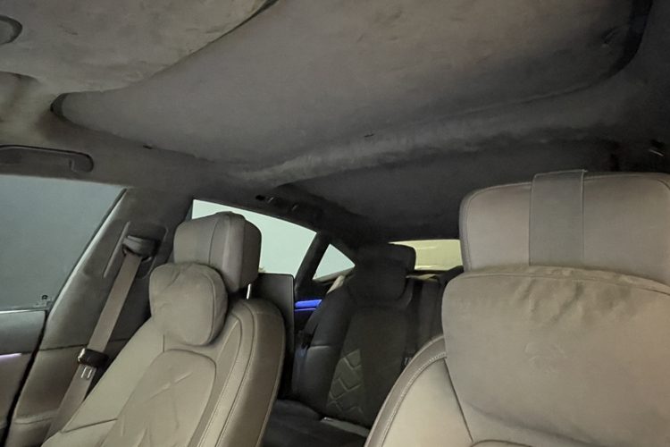 蔚来ET7 2024款 100kWh 行政签名版中控内饰7005