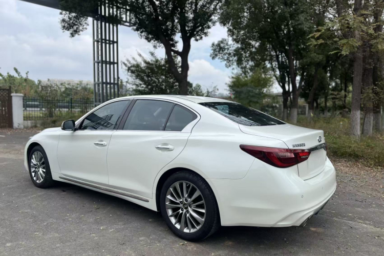 英菲尼迪Q50L 2018款 2.0T 逸享版 国VI车身外观6010
