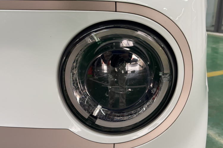 吉利银河 2023款 熊猫mini 200km 耐力熊车身外观6003