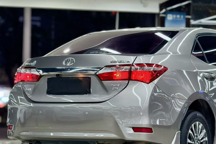 丰田 卡罗拉 2018款 1.2T S-CVT GL智享版车身外观6001