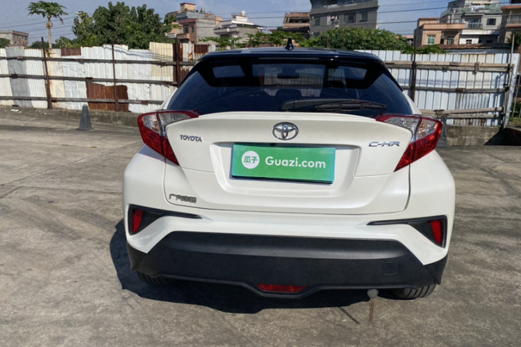 丰田C-HR 2020款 2.0L 领先版车身外观6002